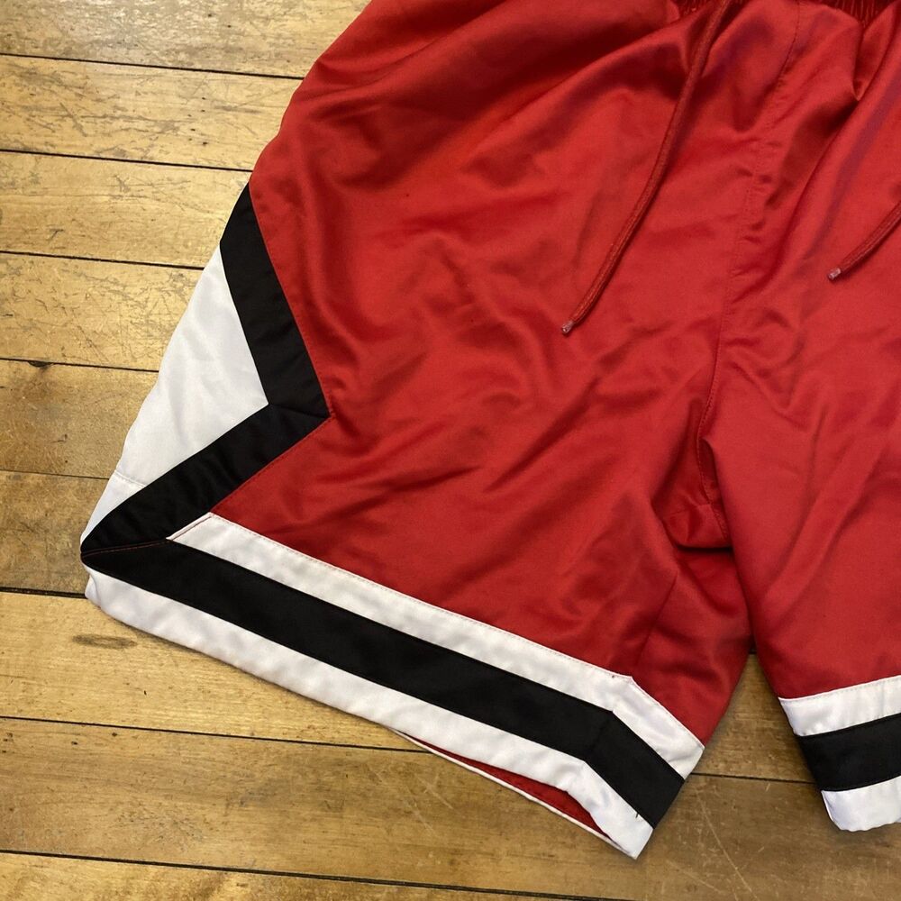 Air Jordan Shorts Size Men’s Medium Bulls Colors Drawstring Pockets Thick - Picture 5 of 12